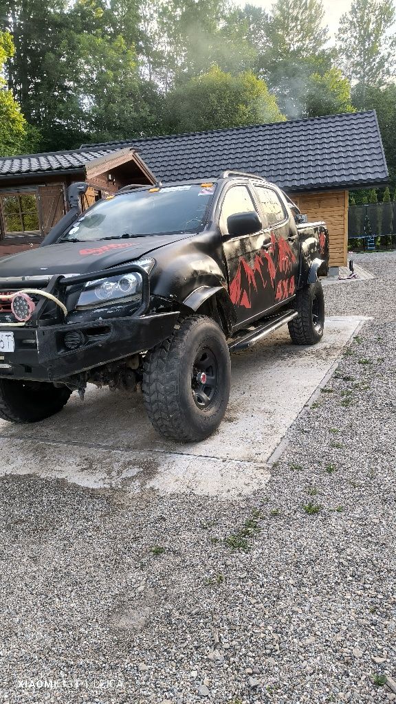 Isuzu D max zarejestrowany opłacony