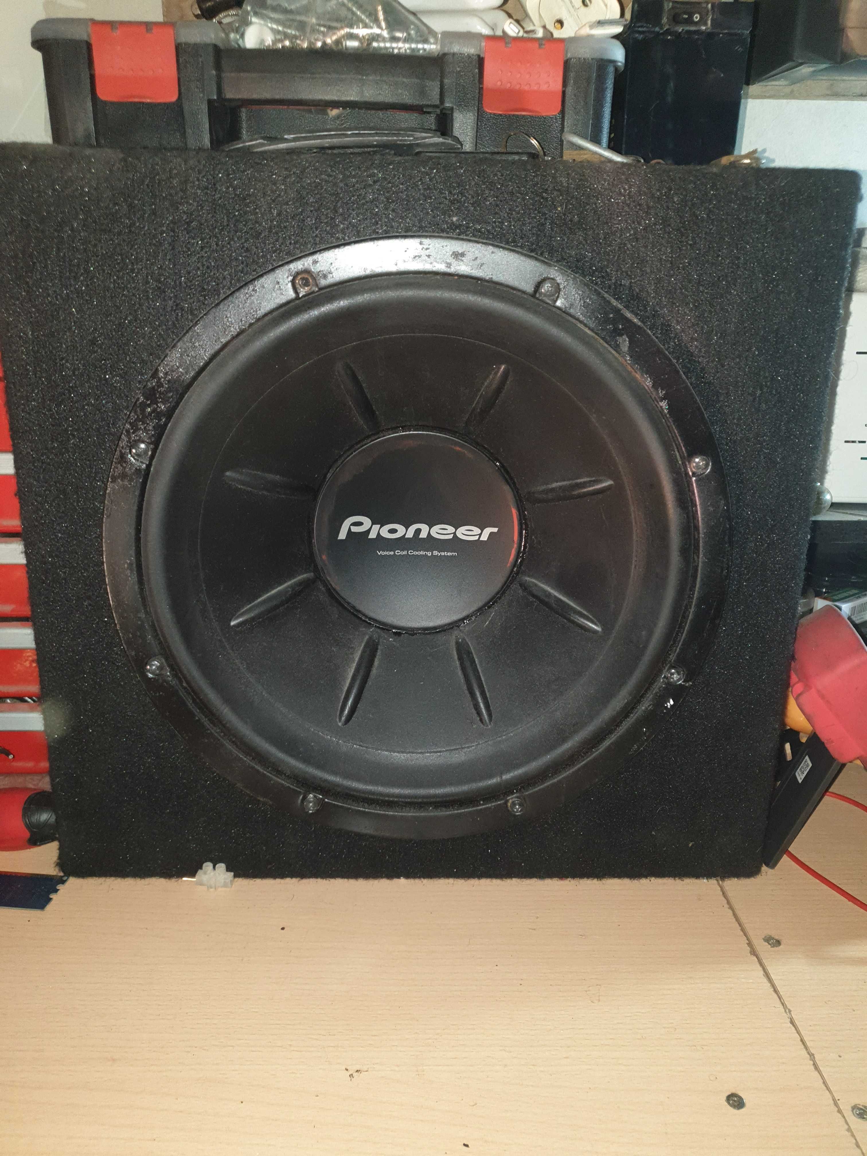 Subwoofer hinor 1500 RMS e   6 d250x selenium