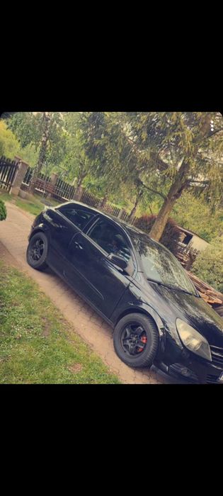Koła stalowe z oponami zimowymi 205/55 R16 5x110