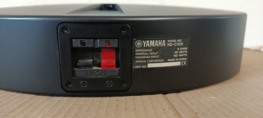 Głośnik centralny Yamaha NS 103