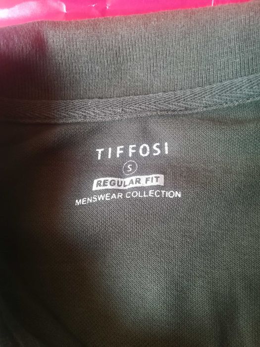 Pólo de manga curta da marca Tiffosi