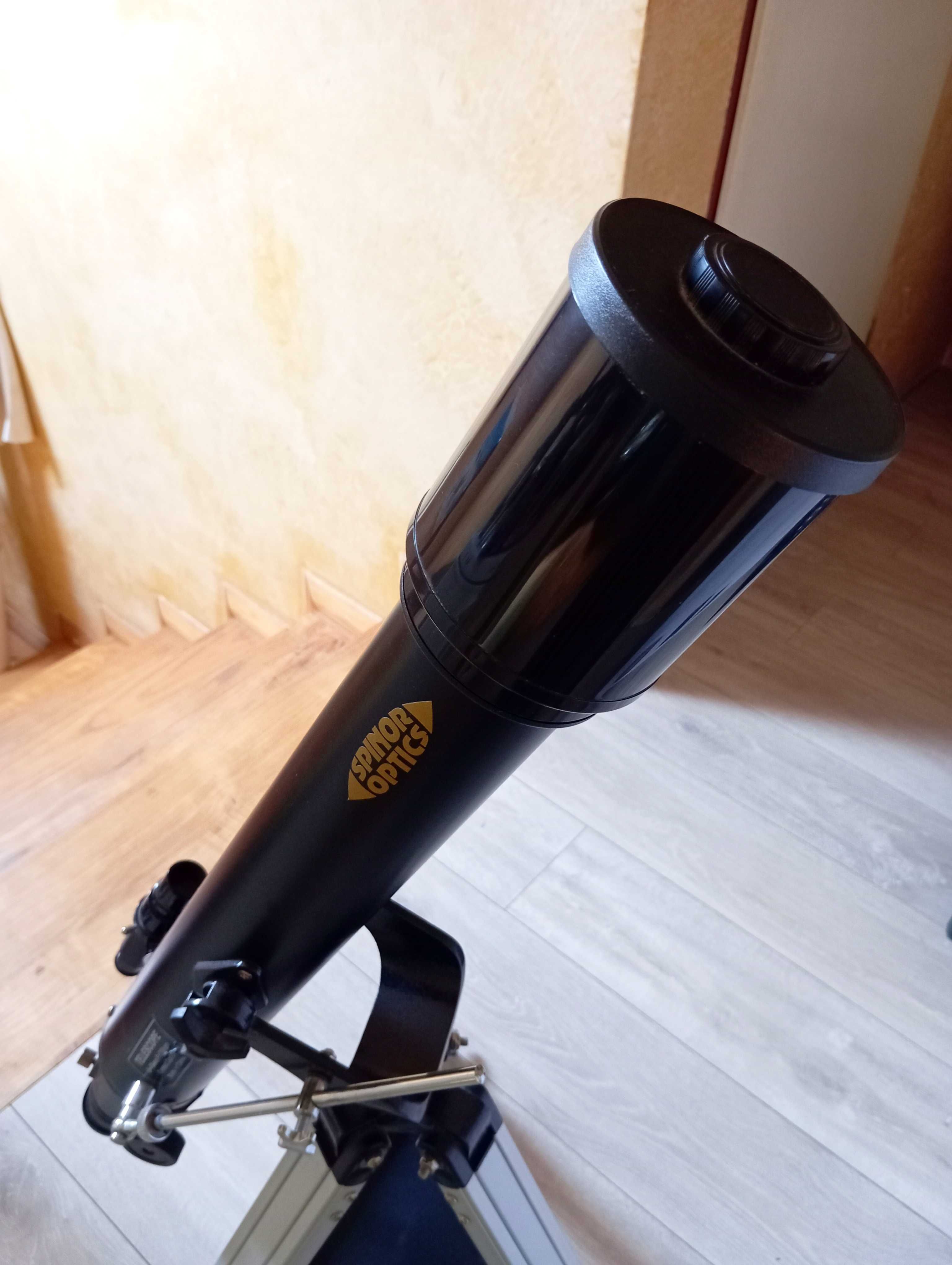 Teleskop Sky-Watcher SK 707 AZ 2