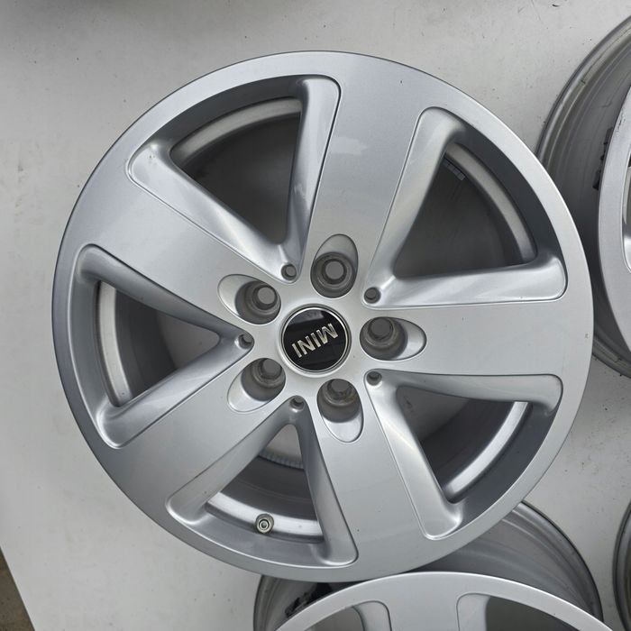 Mini F54 Clubman 5x112 16'' ET41 7J 4X