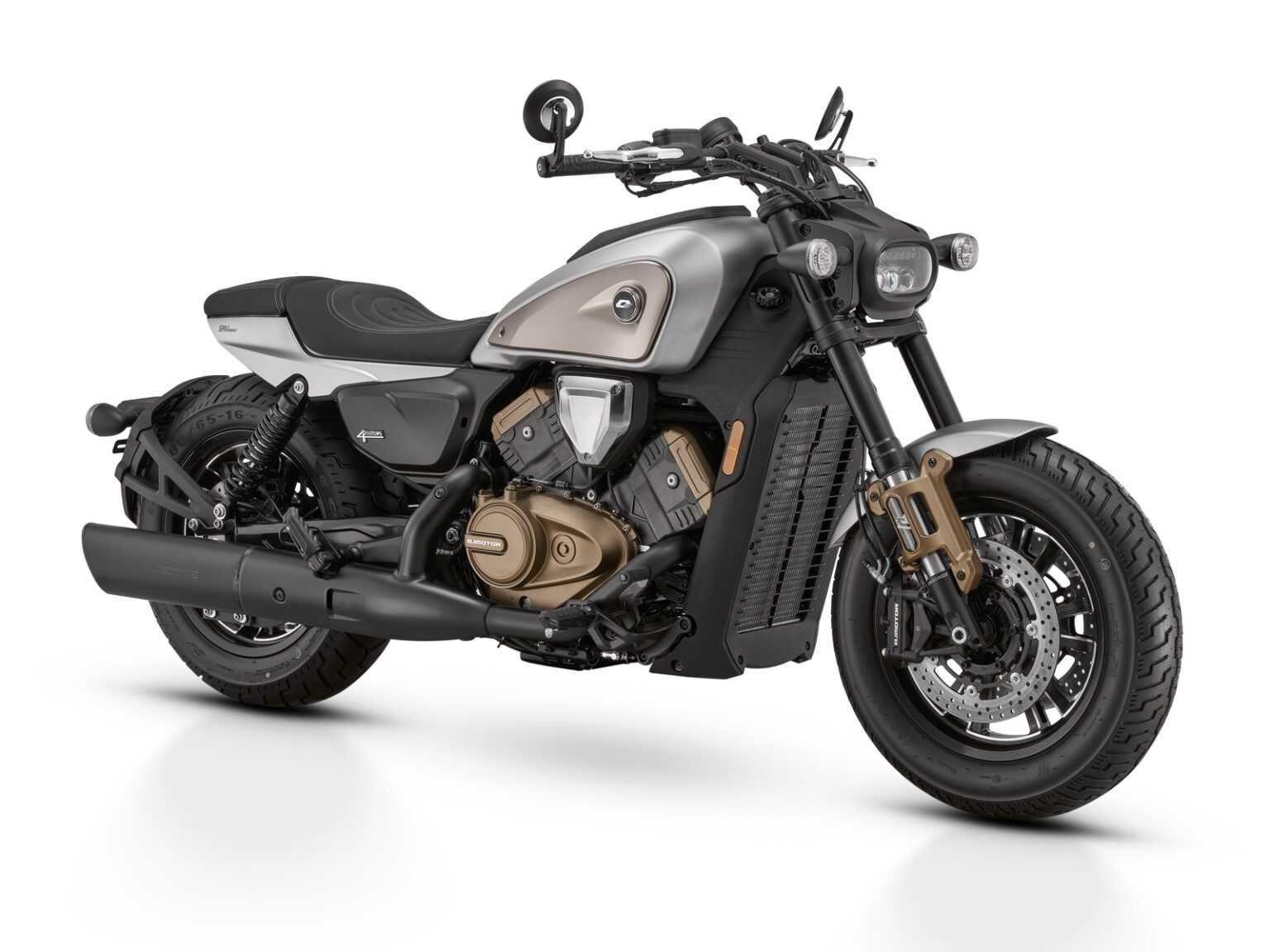 Motocykl Cruiser QJMOTOR SRV 600V z silnikiem V4