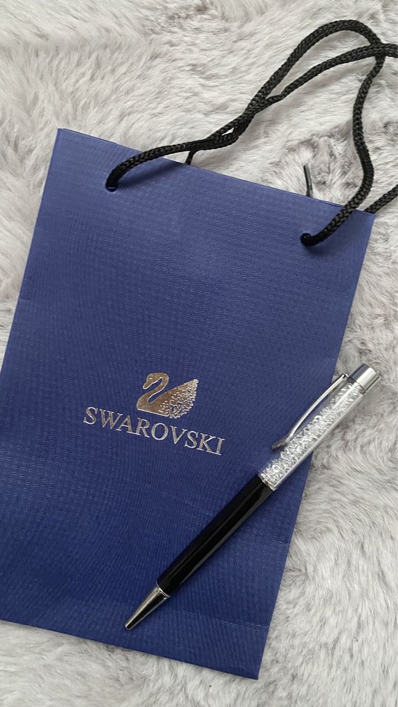 Swarovski długopis z kryształkami w kartoniku i torebce