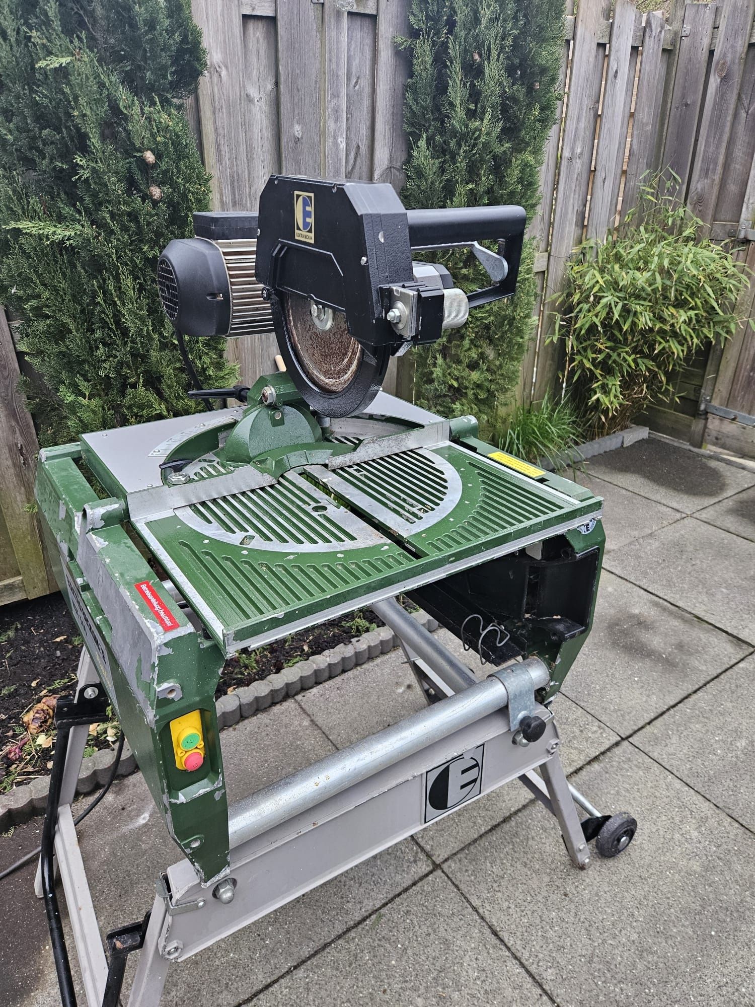 Elektra Beckum KGT500 2w1 DeWalt Metabo