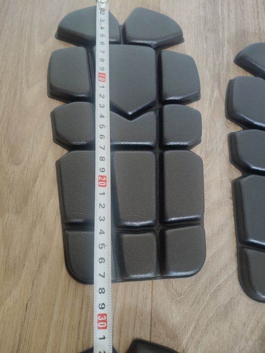 Nakolanniki, ochrona na kolana 4 set.