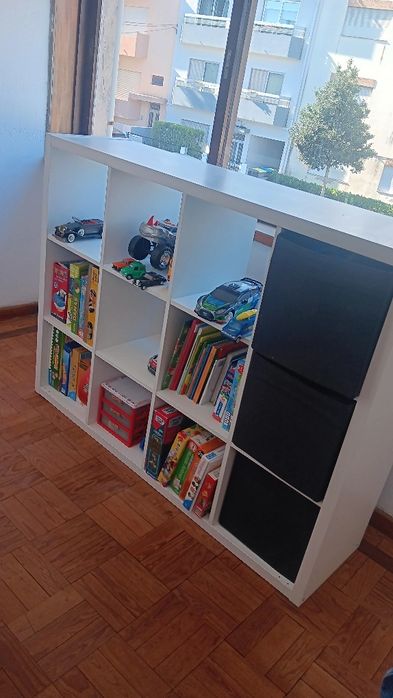 Estante quadrada ikeia