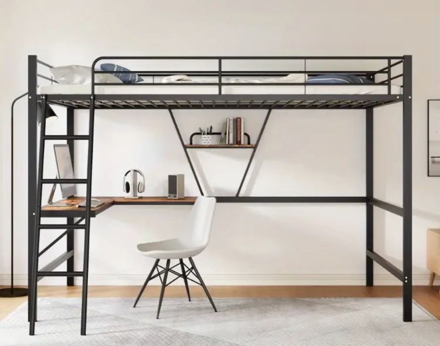 Łóżko z biurkiem piętrowe - stan bardzo dobry