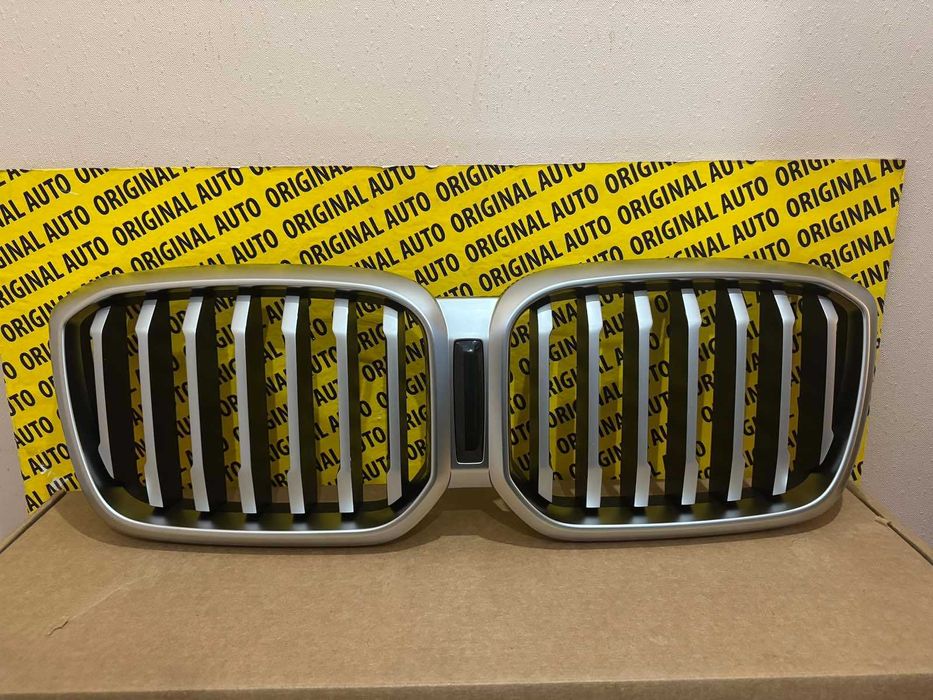 Решітка радіатора (ноздрі) BMW X3 G01 X4 G02 LCI Нова оригінал