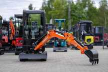 Minikoparka Kingway VIP 15 1500kg transport GRATISY