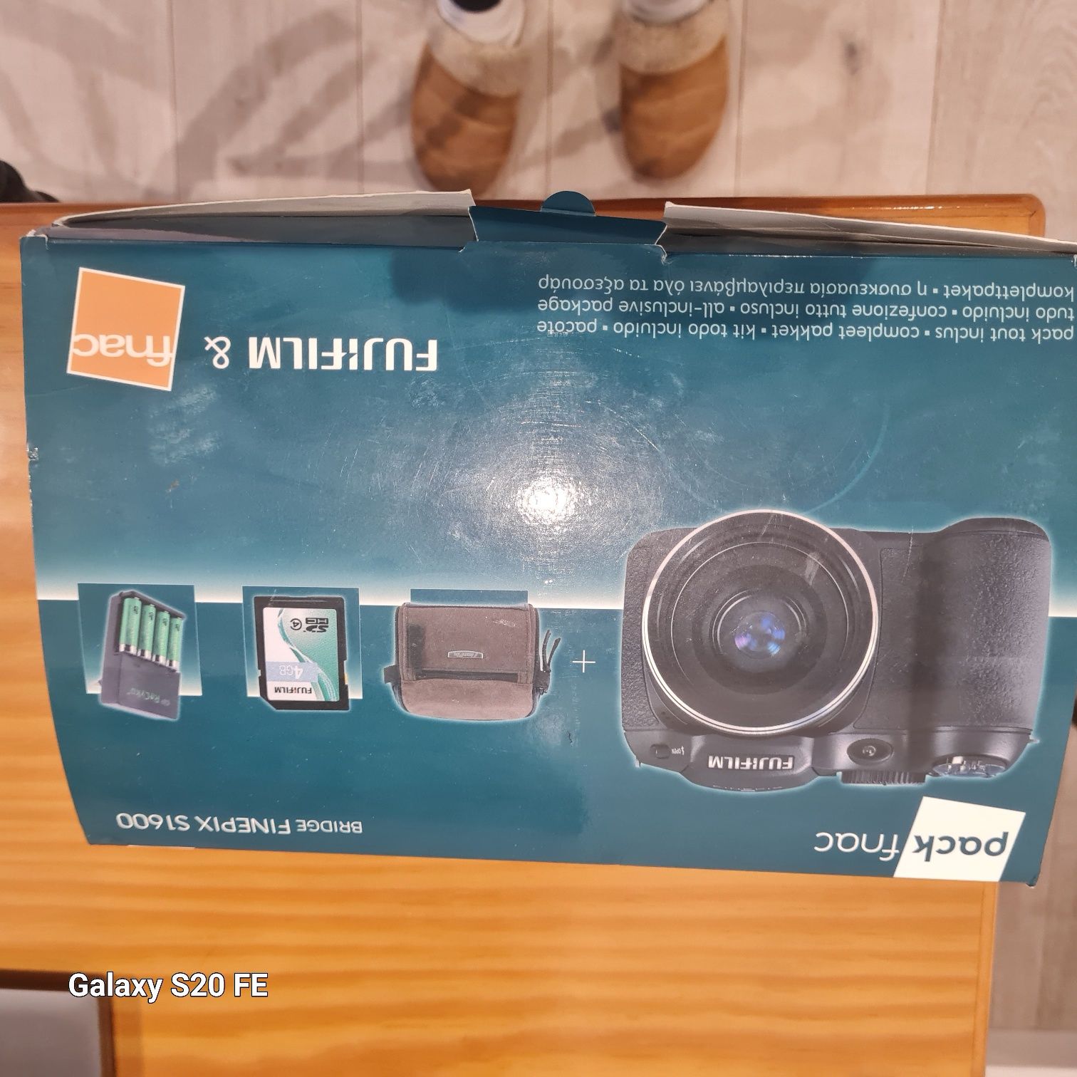 Kit completo maquina fotografia digital Fujifilm Bridge Finepix S1600