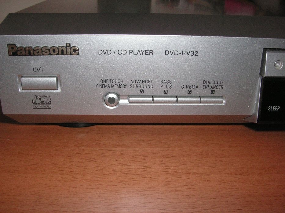 DVD Panasonic RV 32 (Impecável)