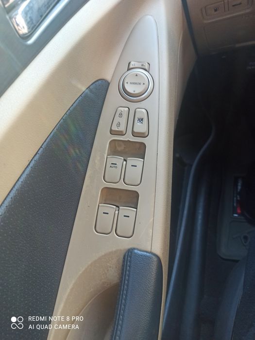 Hyundai Sonata гібрид hev 2012 limited
9 800 $ • 8 704 €