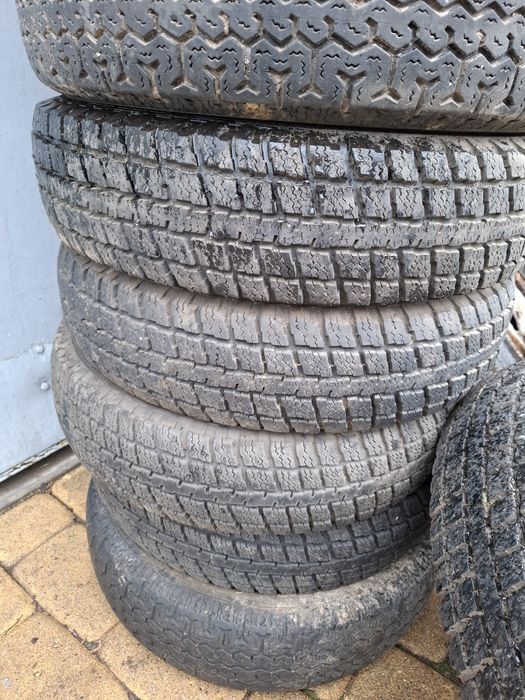 Kola opony r 12 fiat 126 przyczepka Niewiadow zapasowka