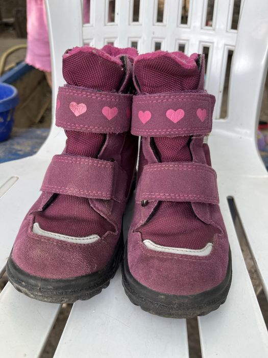 Зимние сапожки на девочку