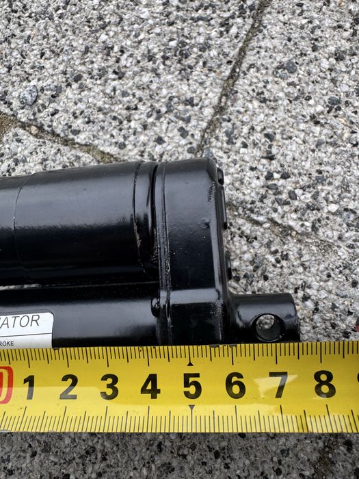 Siłownik Elektryczny New Holland CX TC CSX CR FR nowy oryginał