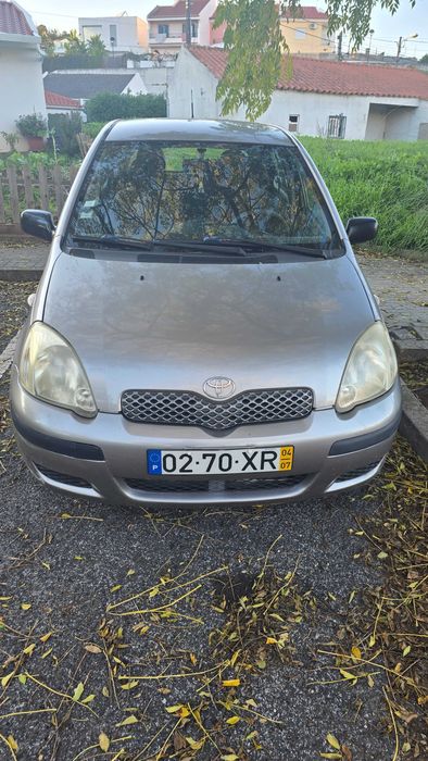 Toyota Yaris vvt-i gasolina 1.0