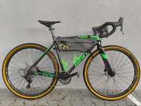 Giant Tcx Allux Slr rozmiar M Sram Apex 1x11 absolute Black hydraulika