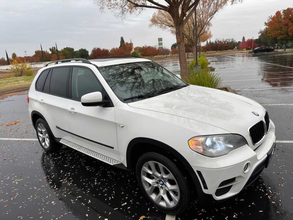 BMW X5 xDrive35i      2013