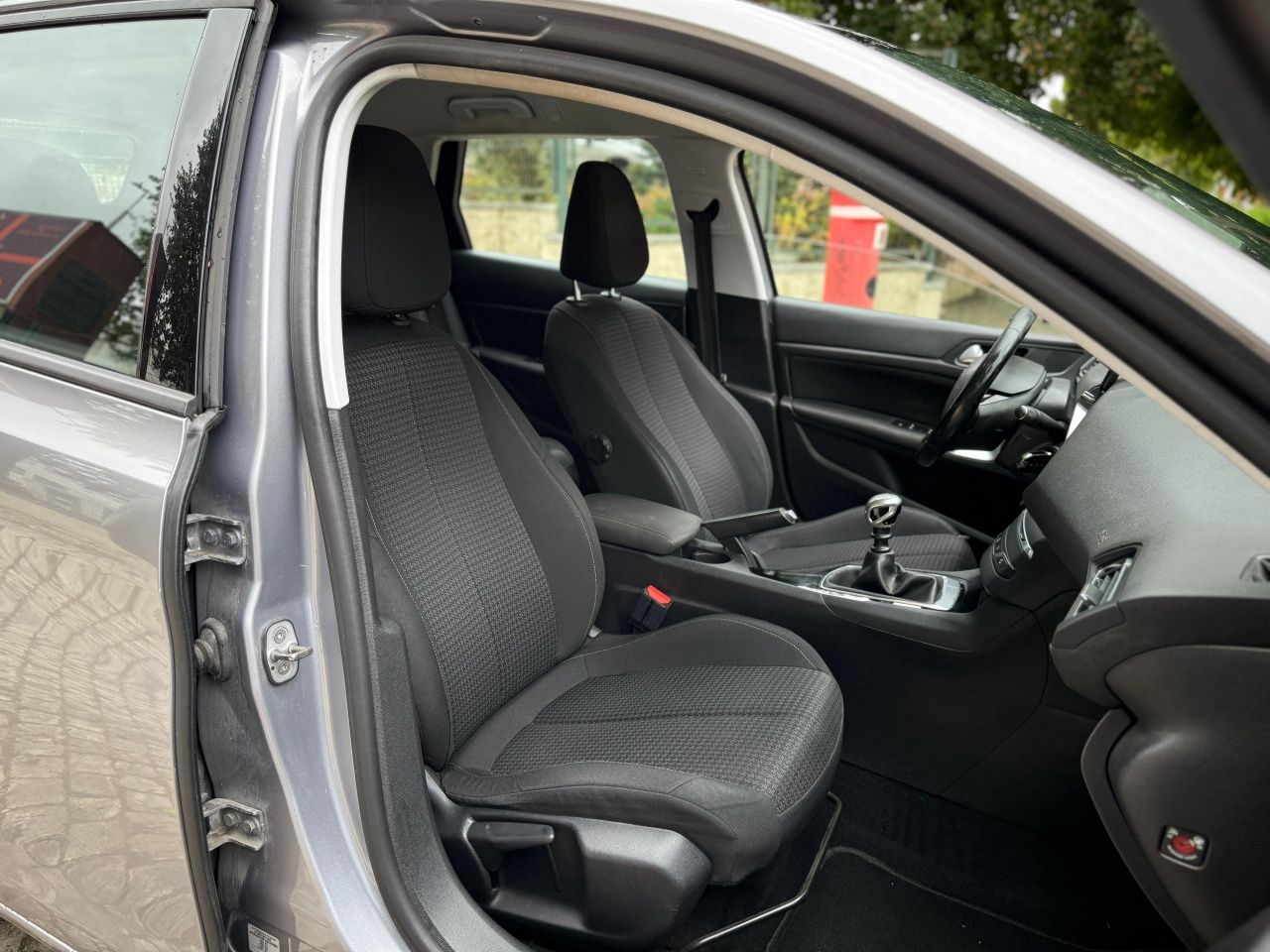 Peugeot 308 sw Diesel 2018