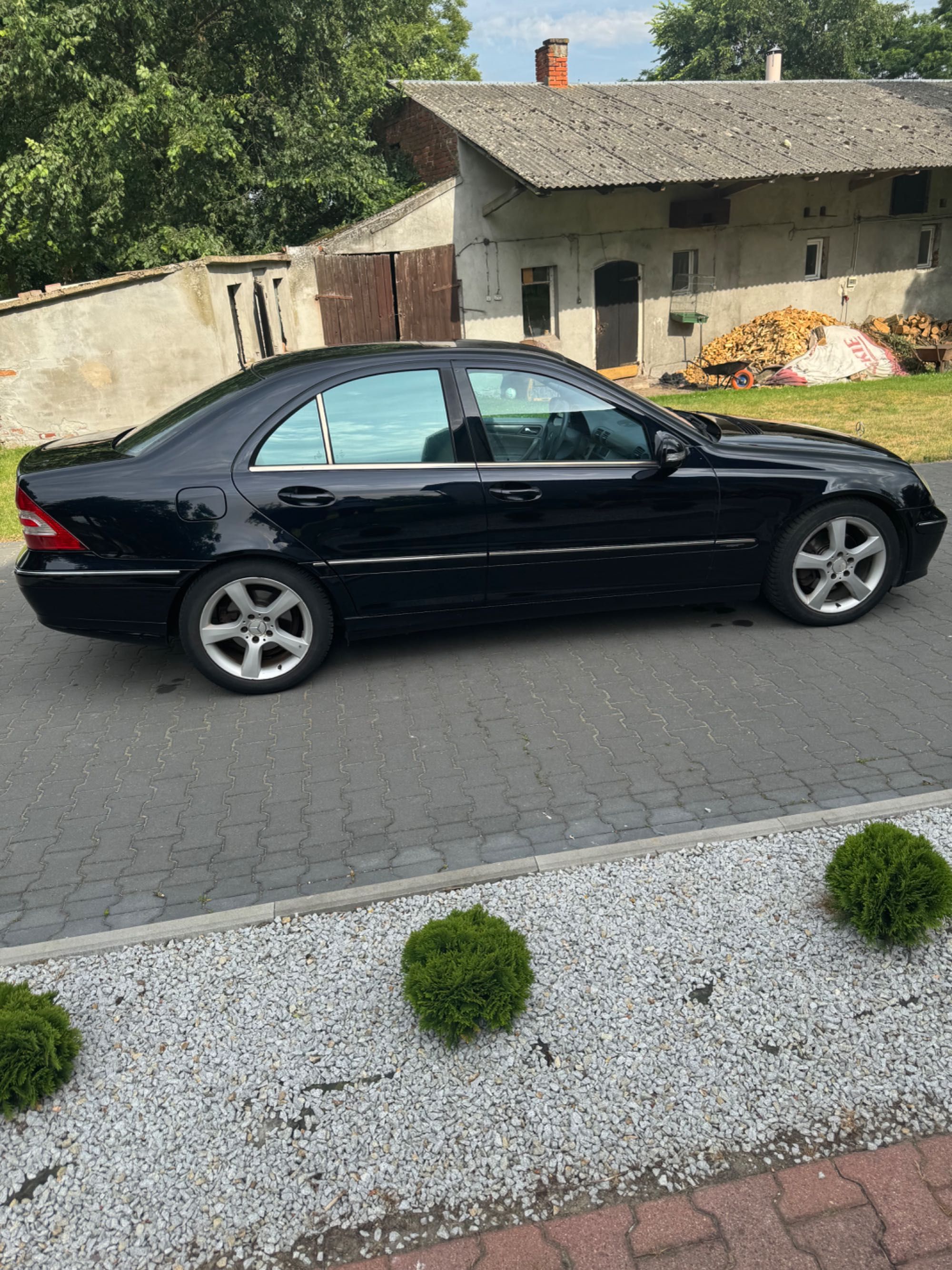 Mercedes c klasa c230 kompresor polift avantgarde