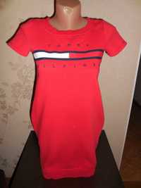 Продаю спортивное платье * Tommy Hilfiger* внутри начесик, р. XXS.