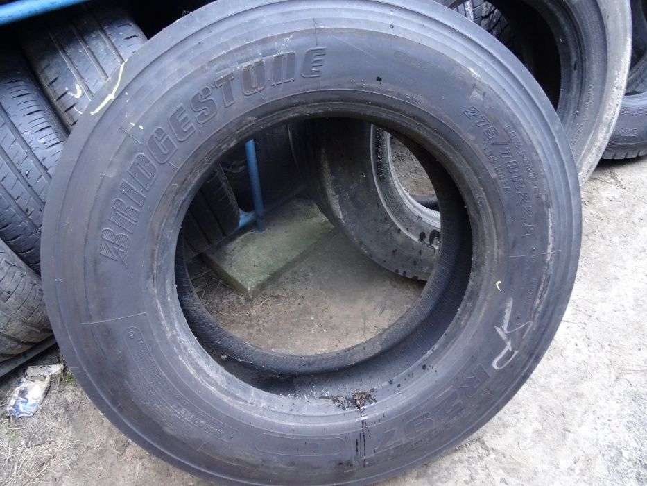 Opona 275/70R22.5 Bridgestone R 297 (555 netto)