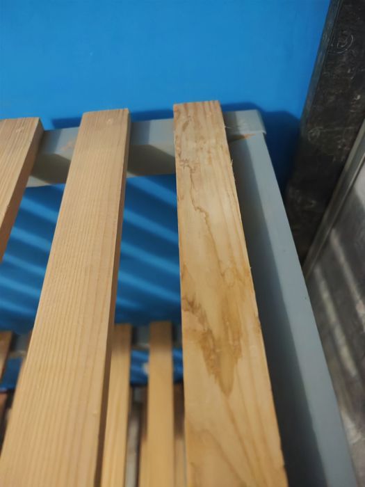 Regał drewniany na kwiatki / kwietnik