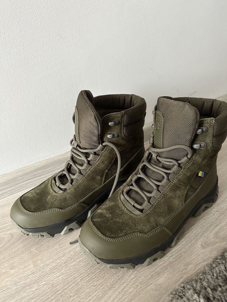 Зимові берці bertoni