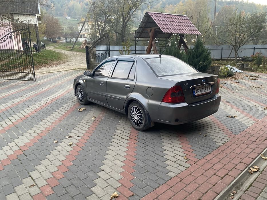 Geely 2013 року газ-бензин