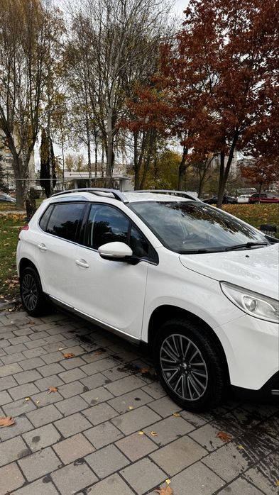 Автомобіль Pegeout 2008 2014 року