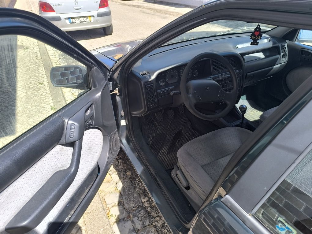 Citroem Xantia 93