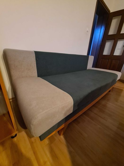 Oddam za darmo łóżko, stół rozkładany i szafę narożną