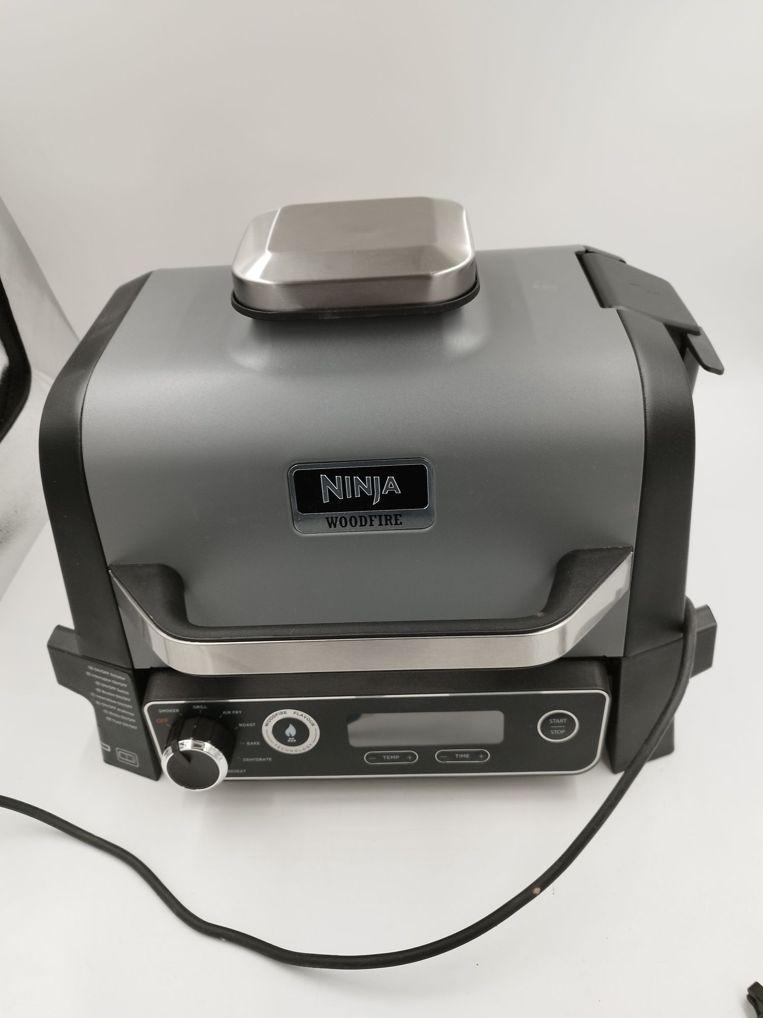 Ninja woodfire elektryczny grill weber