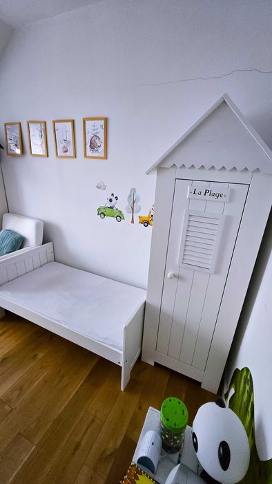 Meble drewniane Pinio Marsylia 3 części + karuzela gratis