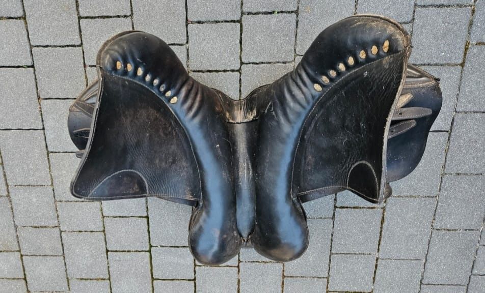 Siodło 17 cali plus strzemiona I puśliska