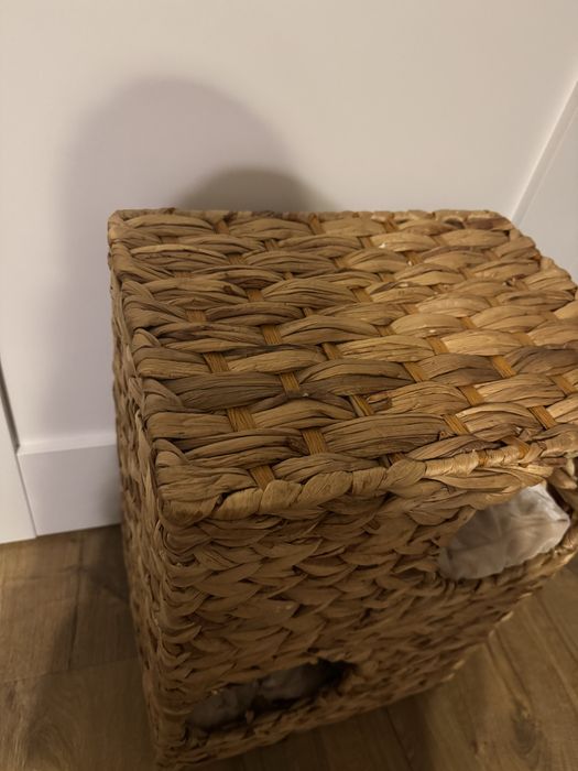 Rattanowy willinowy domek dla kota dwupiętrowy