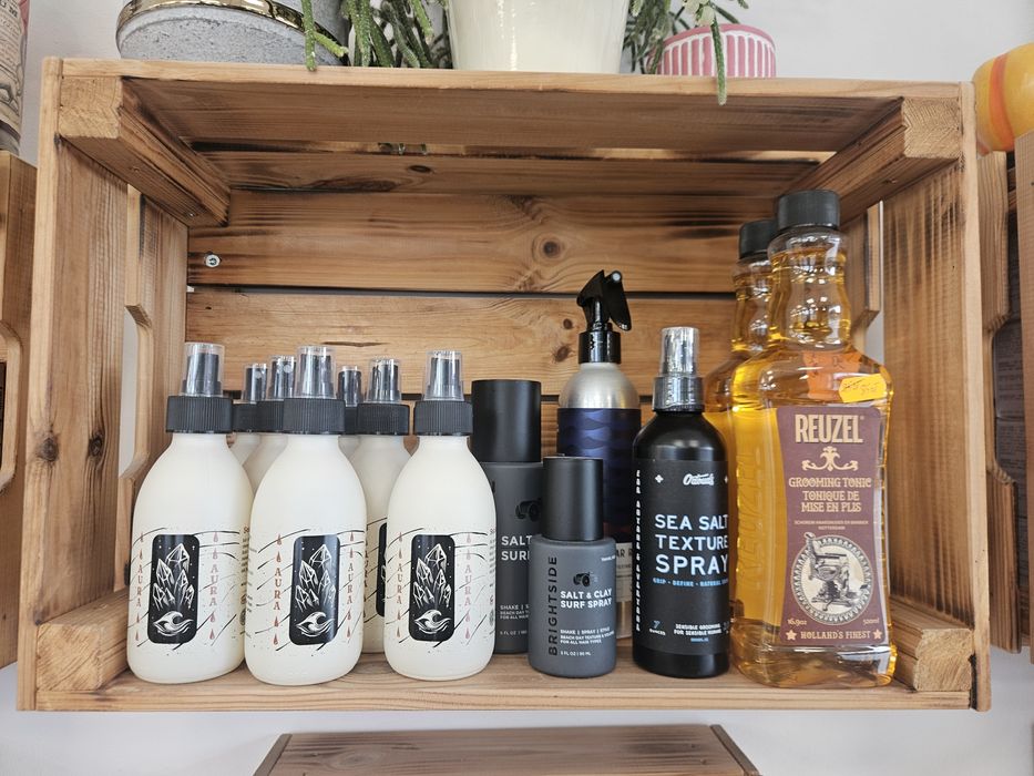 Kosmetyki pasty pomady do stylizacji włosów barberskie