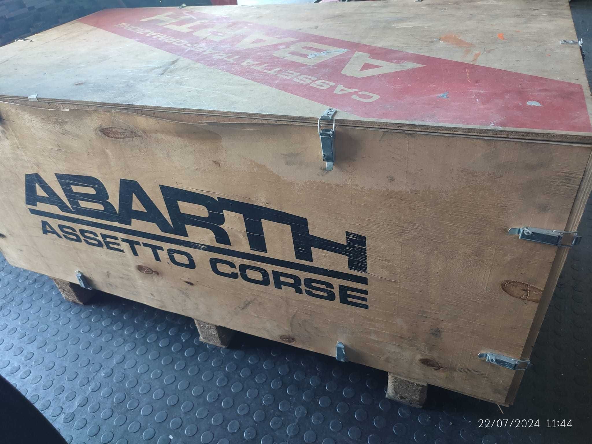 Caixa de Transporte ABARTH Limited Edition