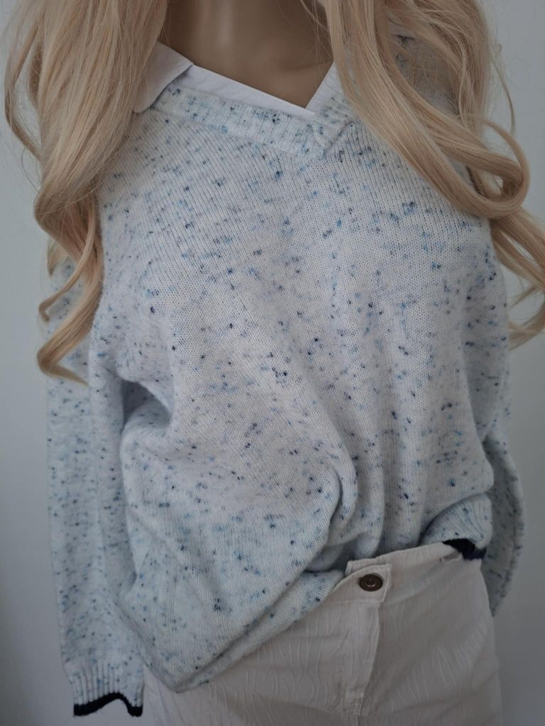 1+1 gratis, Elegancki sweter z wstawką koszulową