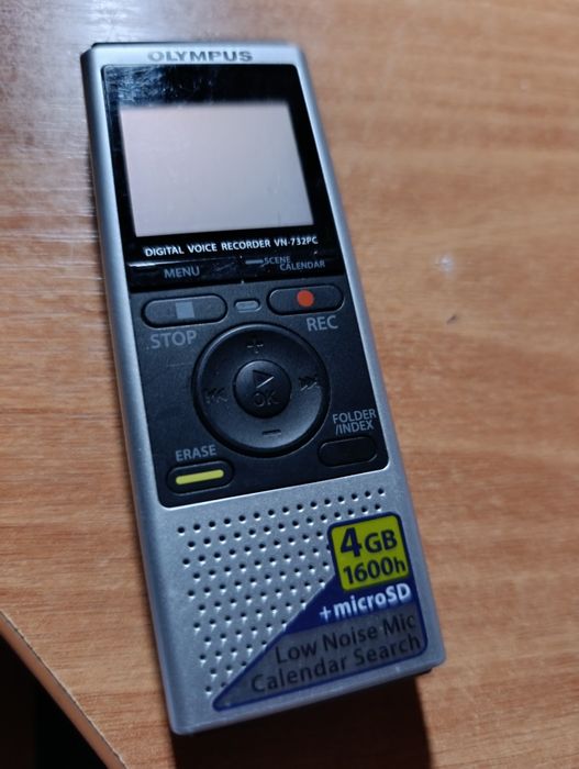 Диктофон компактний