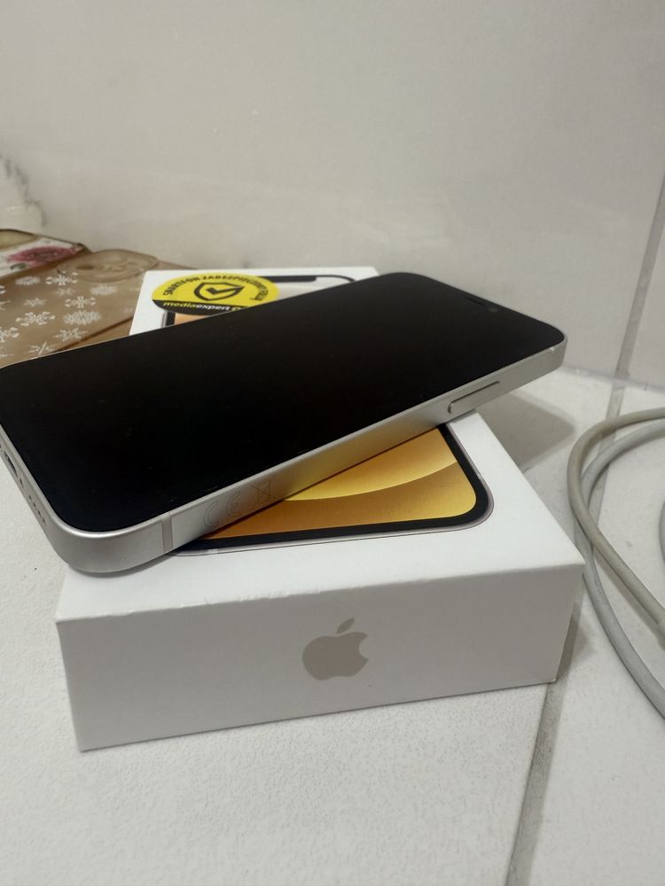 REZERWACJA - Iphone 12mini stan bdb