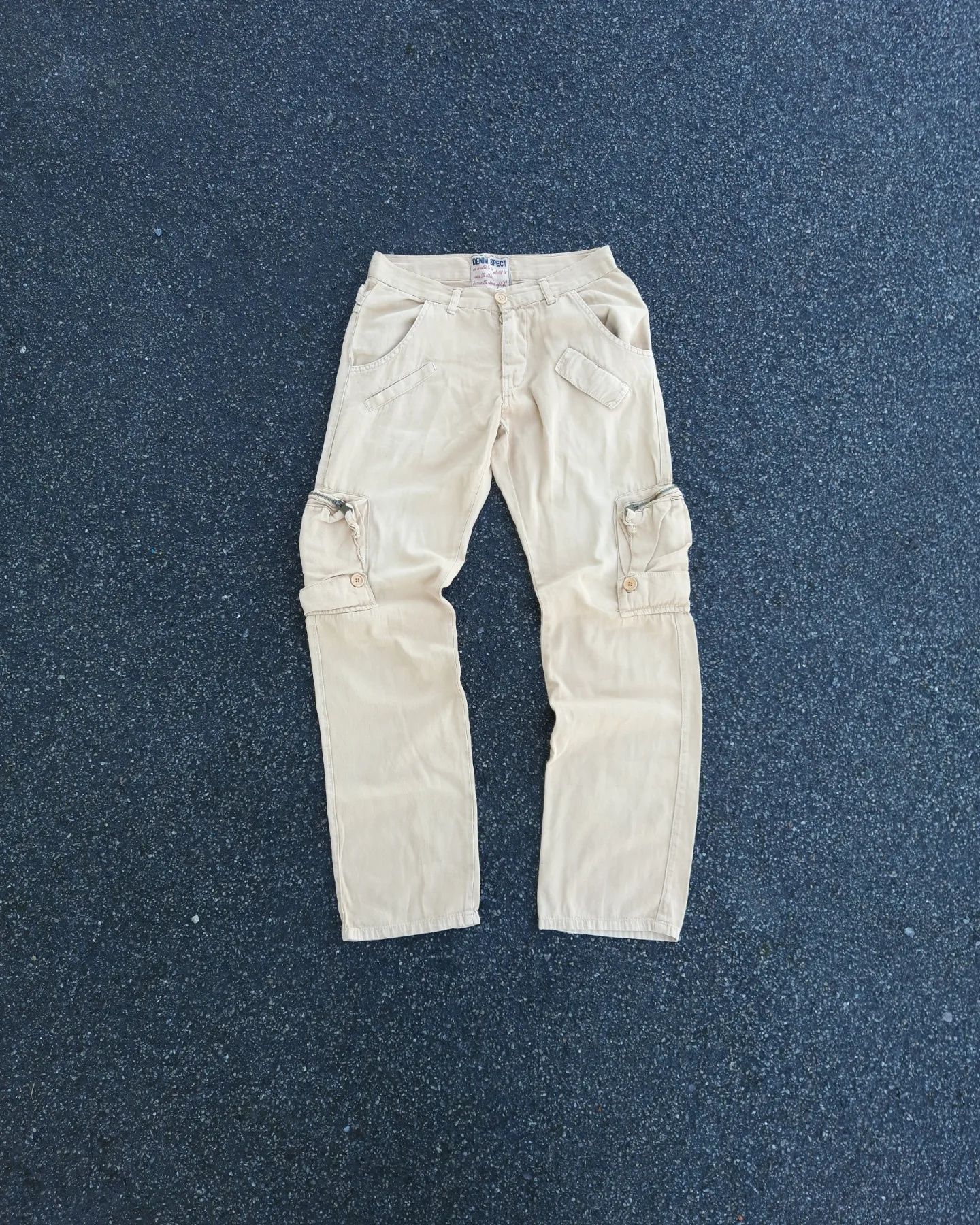 Vintage cargo pants
Vintage cargo pants 
*
Штани в хорошому стані, без