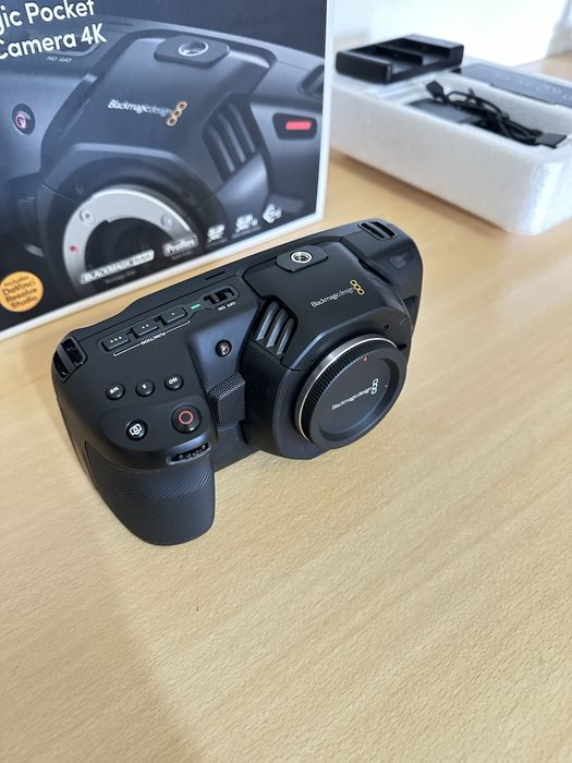 Blackmagic Pocket Cinema Camera 4k em Excelente Estado