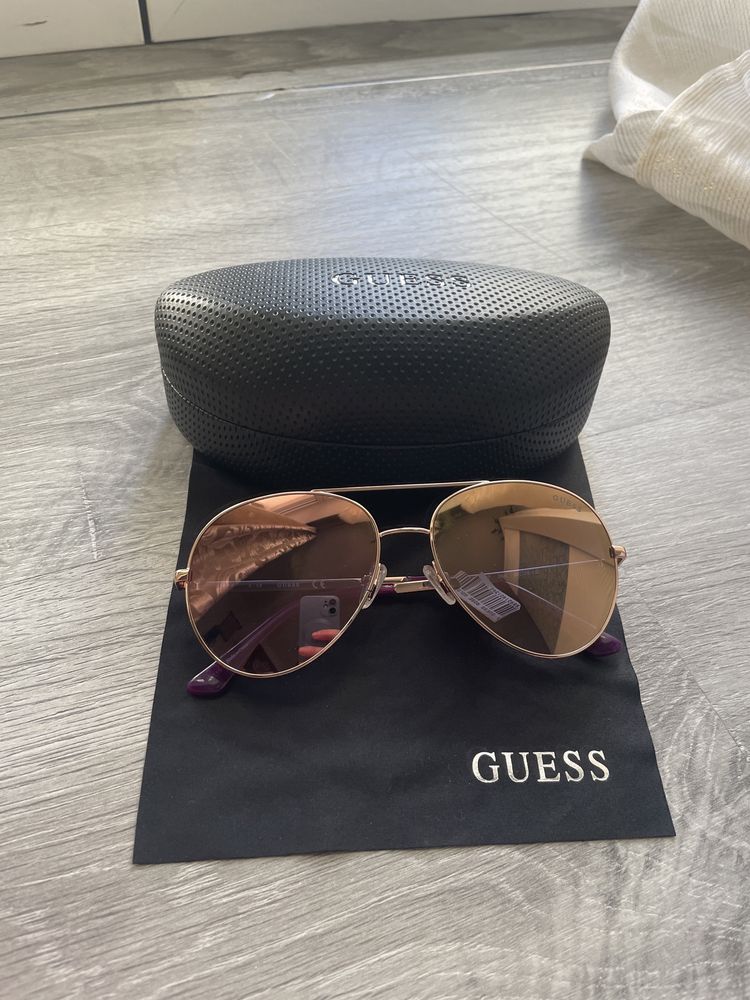 Guess óculos de sol piloto dourado r roxo