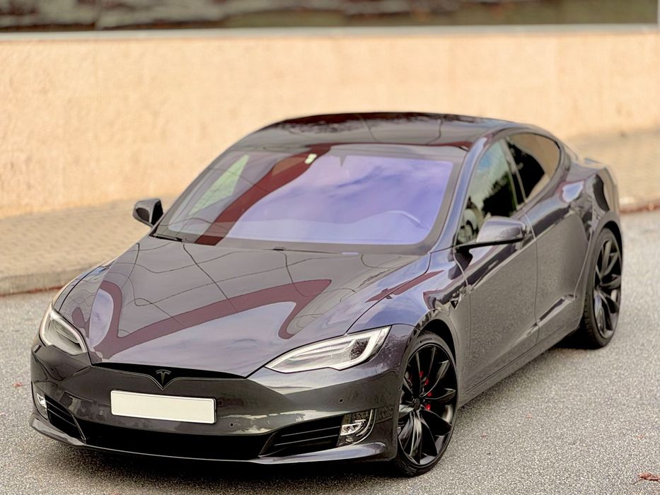 Tesla Model S Long Range AWD