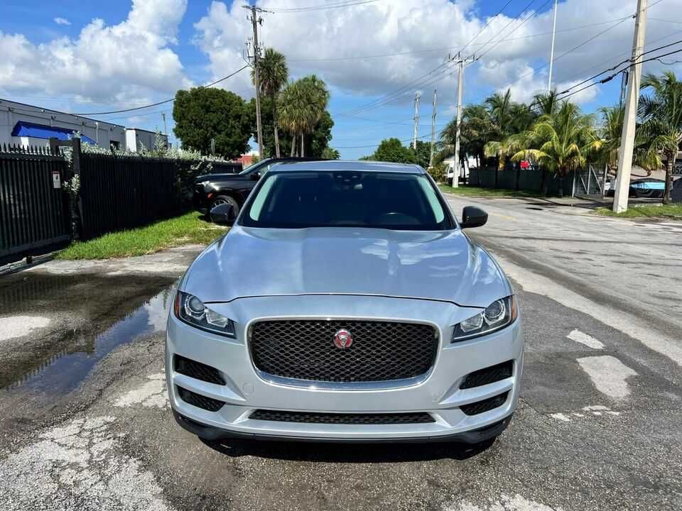 2018 Jaguar F-Pace