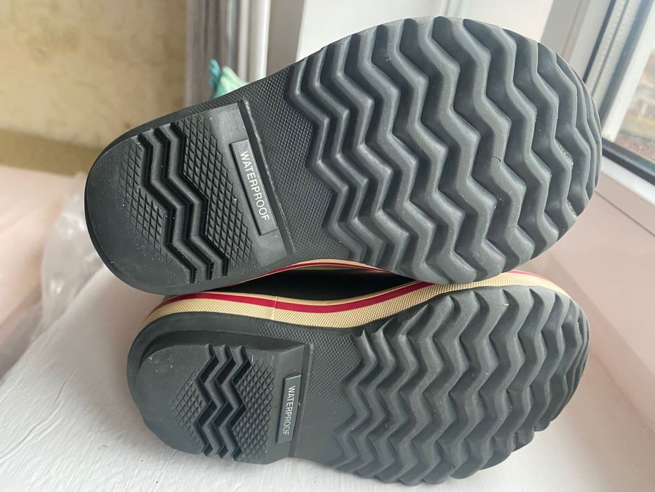 Сноубутси Sorel 26-27 розмір