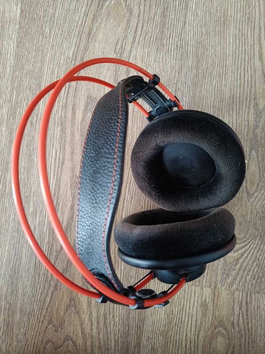 Słuchawki AKG K712 Pro - Made In Slovakia!